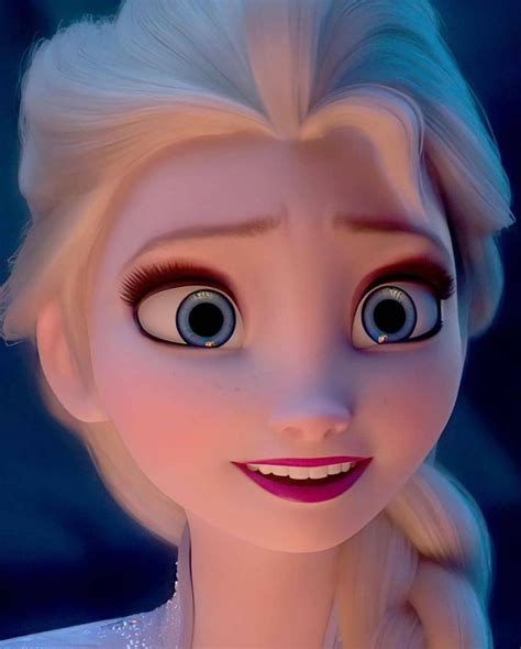 Smiling Elsa 💙 : r/Frozen