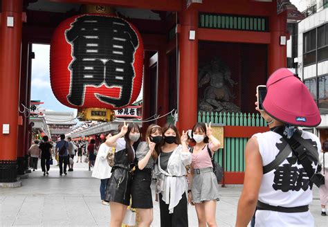 Japan Tourism Asakusa Kaminarimon Go To Travel | JAPAN Forward