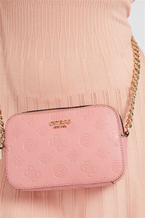 Женская розовая сумка с узором Guess HWPG87.47140;PIN — Ultrashop