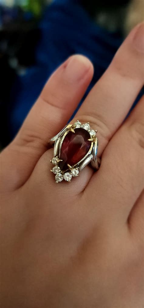 New Account. Same ring. Still blown away. : r/EngagementRings