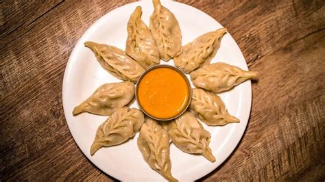 6 Yummy Street Foods That You Must Try In Guwahati