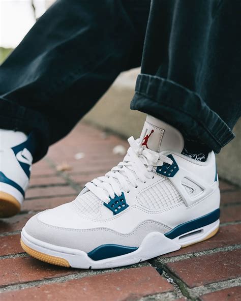 nike sb air jordan  navy dr  sneakernewscom