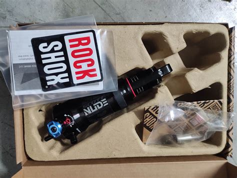 Rockshox Deluxe Scott nude | MTB MAG Forum