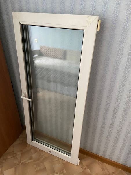 Продам 2 створки, без рам. Двойной стеклопакет. Размер: 560×1300 мм ...