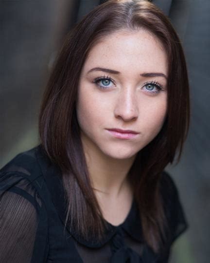 Sydnie Christmas | Performers | Stage Faves