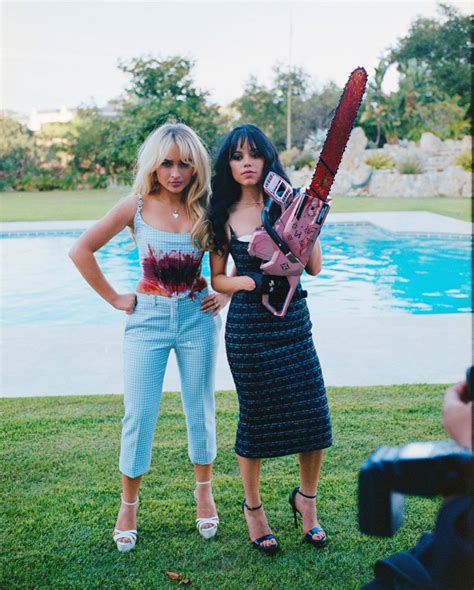 Jenna Ortega feet | FeetDatabase.com