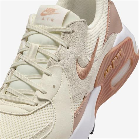 Tênis Nike Bege Feminino