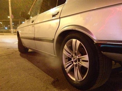 пару фоток ночью — BMW 5 series (E28), 2,5 л, 1985 года | фотография ...