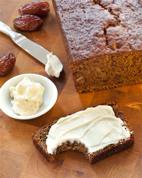 Date Nut Bread with Cream Cheese – The Insatiable Lens