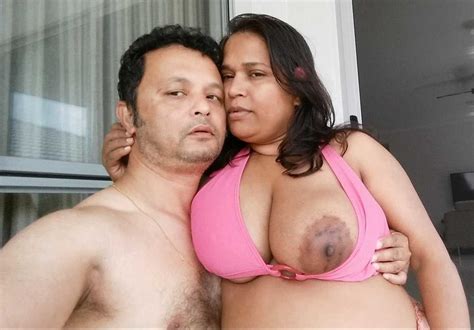 Big Boobs Aunty - Gratification Guaranteed with Every Look