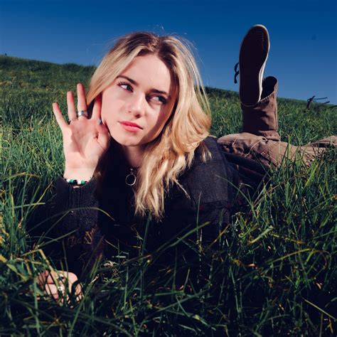 Claire Rosinkranz: Biography, Net Worth, Birthday, Age, Physical Stats