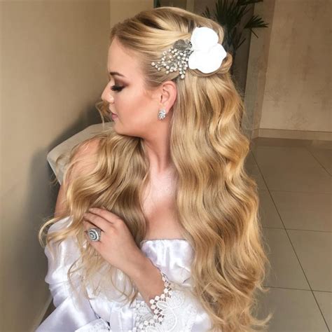 Penteado cabelo solto: 120 ideias + tutoriais para deixar o coque de lado