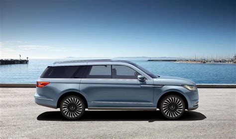 Lincoln Navigator concept car with gullwing doors: PHOTOS - Business ...