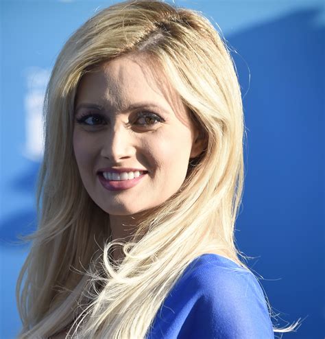Holly Madison's Instagram, Twitter & Facebook on IDCrawl