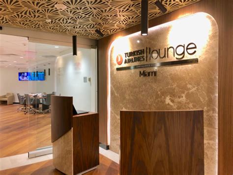 How To Access The Lounges At Miami International Airport When Flying In Economy