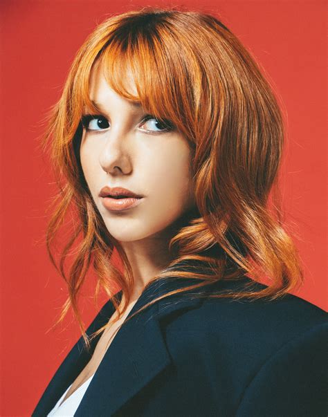 Meet Selin Geçit: Rising star with colorful voice in Turkish pop music ...