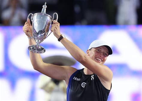 Швьонтек із розгромом виграла WTA Finals - Korrespondent.net