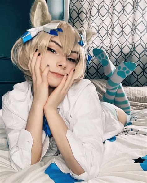 dreamingfemboy • Instagram photos and videos