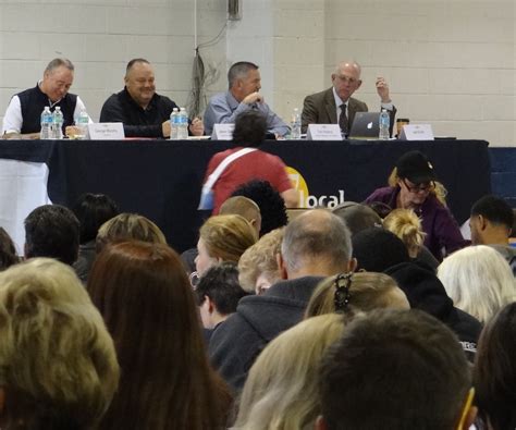 Local 27 Safeway and Giant Workers Ratify New Contracts - For Local Unions