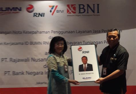 pt rni gandeng bank bni  penyedia kartu id bumn bagi pegawai rni