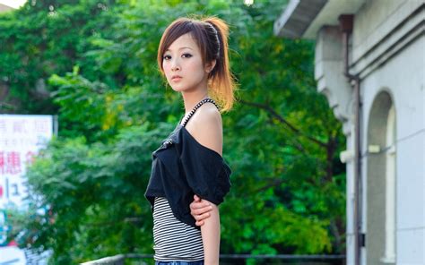 Красивые девушки китаянки (50 фото)