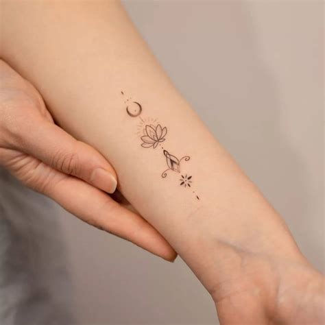101 Best Flower Wrist Tattoo Ideas That Will Blow Your Mind! - Outsons