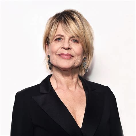 Linda Hamilton Pictures
