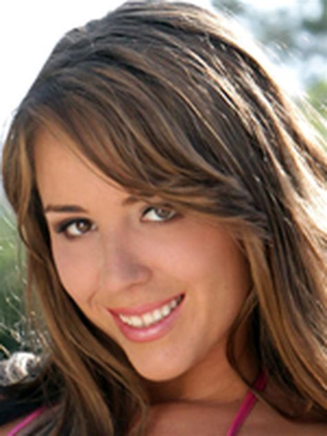 Fotos De Ella Milano Por