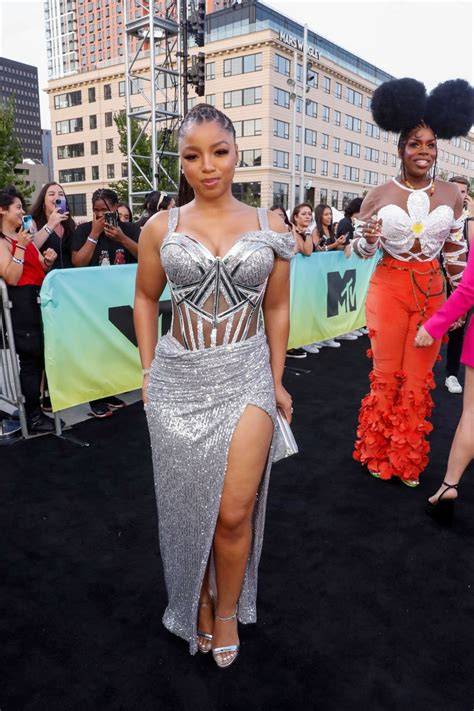 Chloe Bailey – 2022 MTV Video Music Awards • CelebMafia