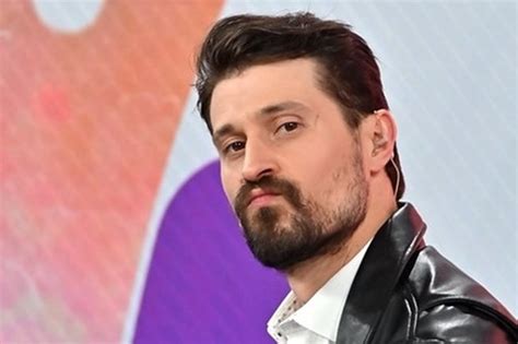 Красавецът Кирил Недков взима мястото на Сашо Кадиев | Хай Клуб