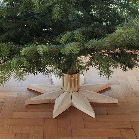 Best Christmas Tree Feed at Velma Huffman blog