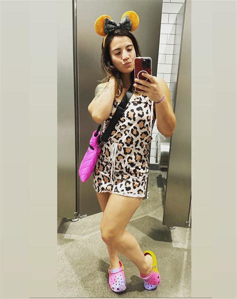 Ailin P : r/mmababes