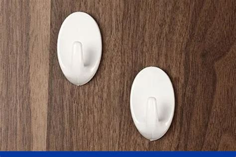 Super Smart Trick To Remove Adhesive Hook - SWIPE HK