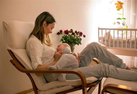 🎖 Frecuencia de lactancia del bebé por edad