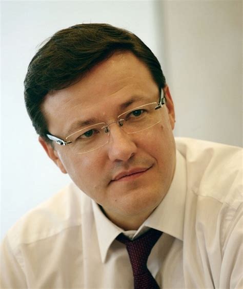 Dmitry Azarov congratulated employees of the communications industry ...