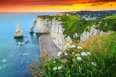 10 Stunningly Beautiful Places You Must Visit In Northern France