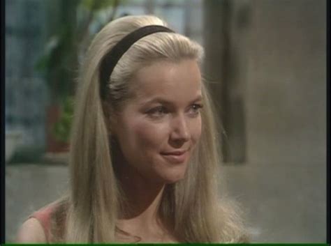 Pictures of Suzan Farmer