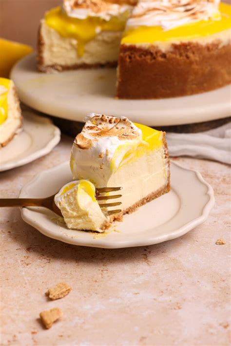 Lemon Meringue Cheesecake - BAKE WITH ZOHA