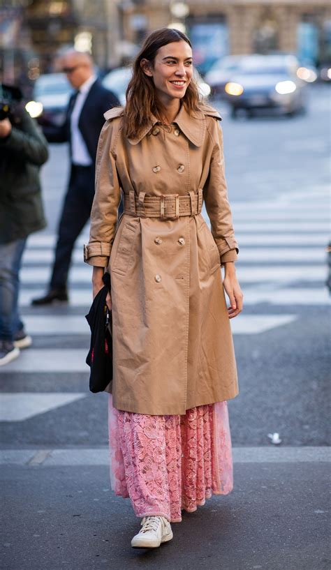 Alexa Chung’s Unchanging Style Is A Lesson To Us All | British Vogue