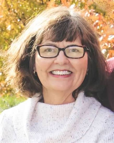 Kay Lynn Swaim Wilson | Hamiltons Funeral Home