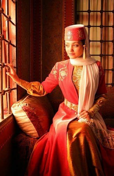 Пин на доске Национальная одежда