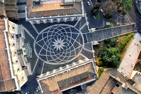 Piazza del Campidoglio: la prima piazza della Roma moderna nel cuore ...