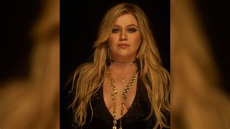 Kelly Clarkson announces 'chemistry' Las Vegas residency - ABC News