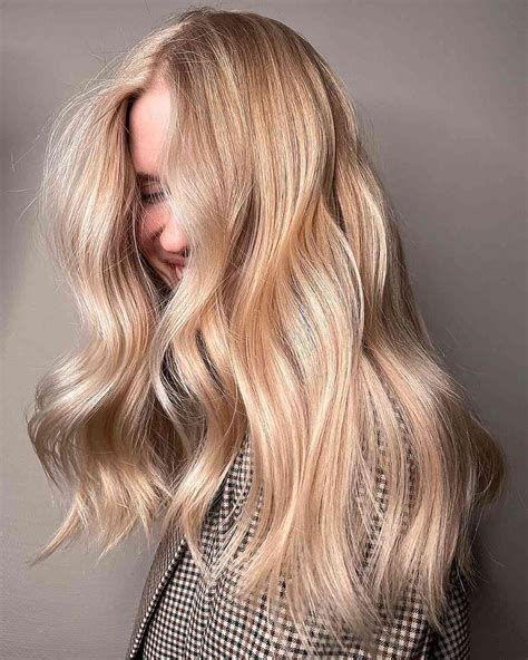22 Warm Blonde Hair Colors Trending On Instagram