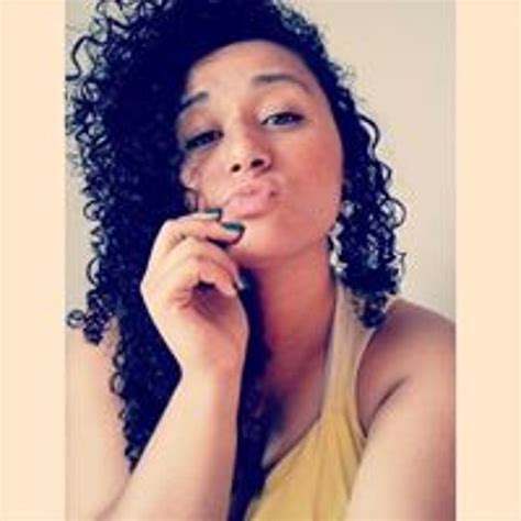 Stream Natália Buriti music | Listen to songs, albums, playlists for ...