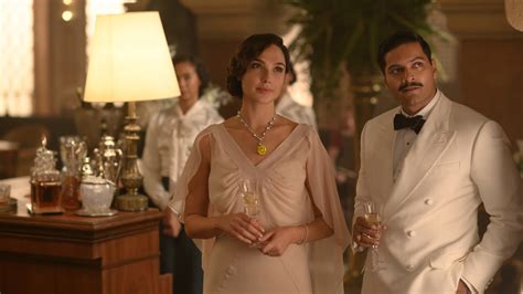Armie Hammer Gal Gadot 4K 5K HD Death on the Nile Wallpapers | HD ...