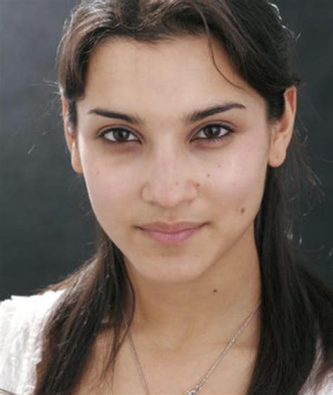 Amber Roos Revah