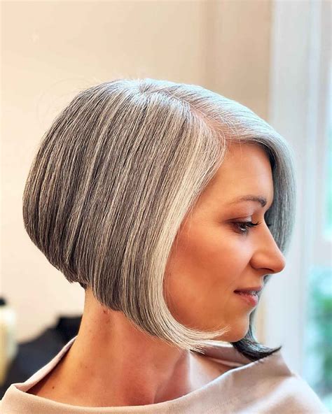 Best ways to maintain your unique silver and color hair 16