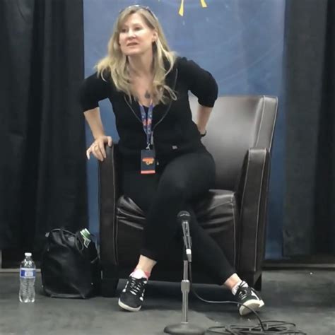 Veronica Taylor Sexy Crossing : r/sexiestvoiceactress