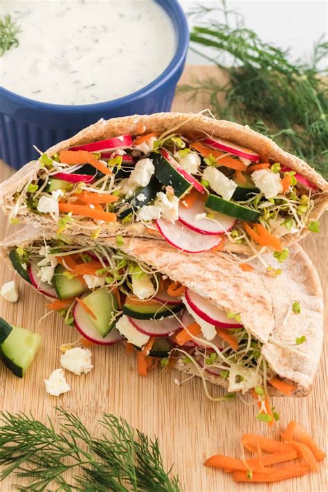 Veggie Pita Pockets - The Suburban Soapbox